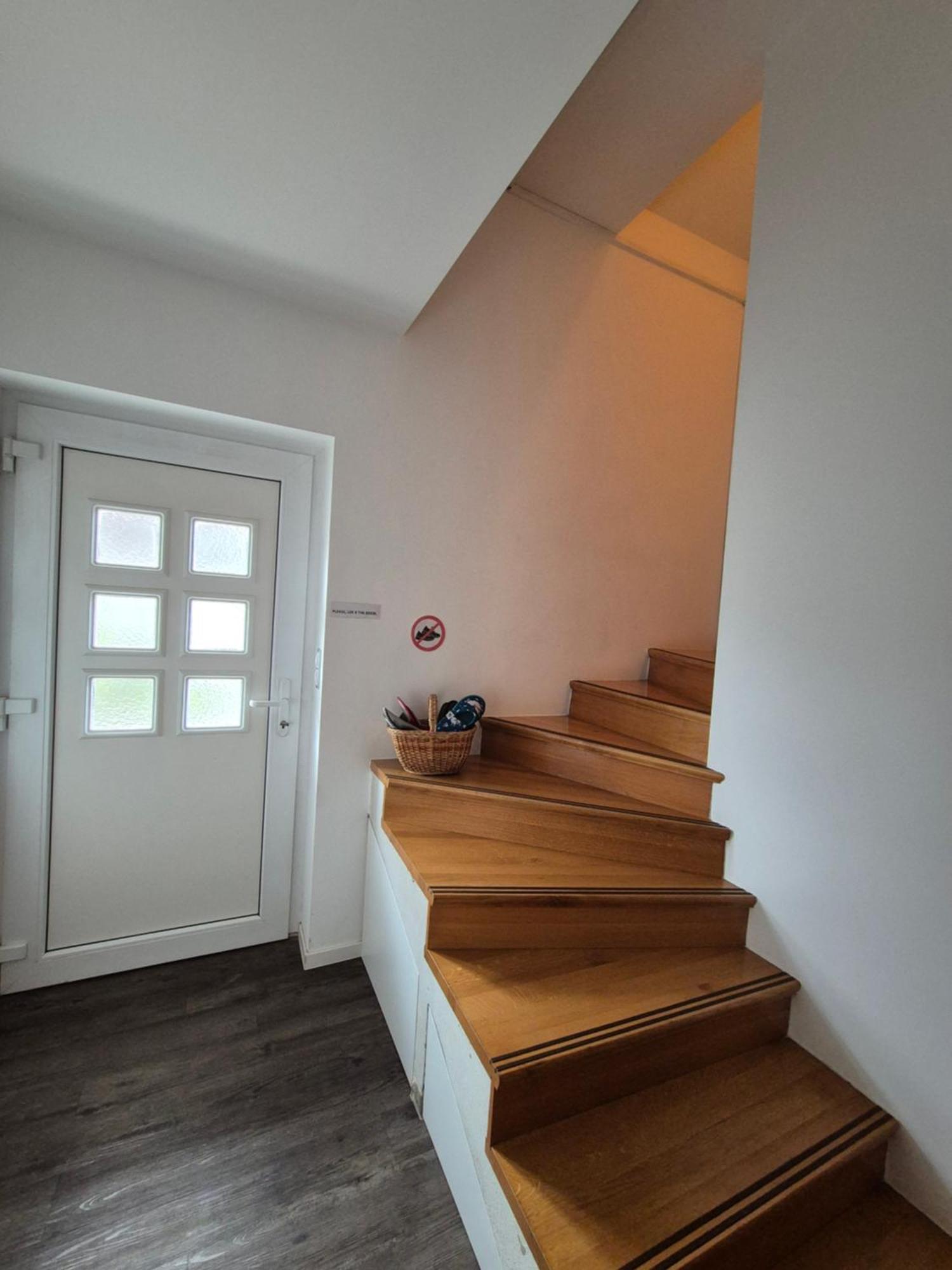 Oddih V Mirnem In Zelenem Okolju Appartement Škofljica